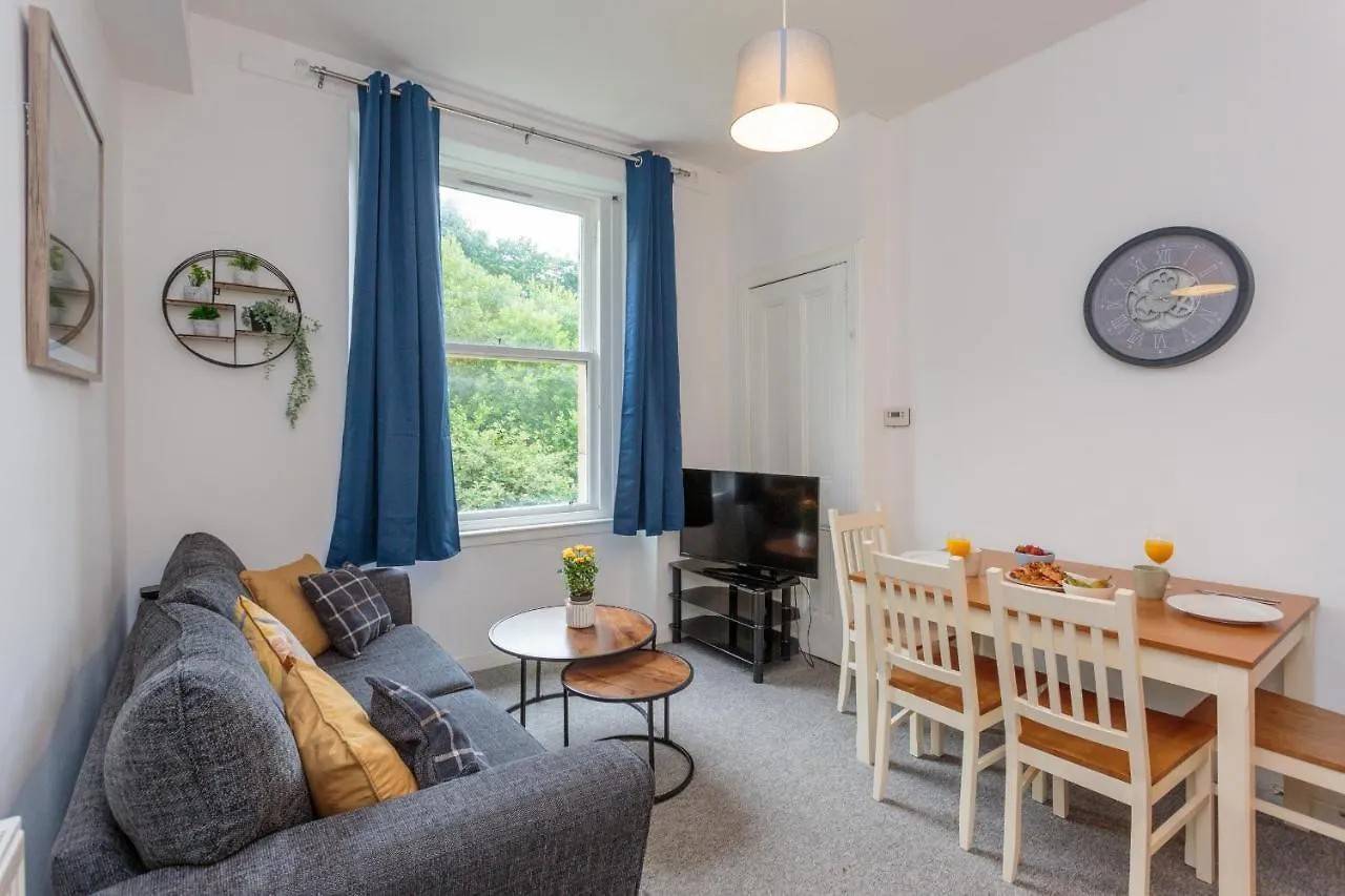 Fountain Park Apartment 1Bed Edinburgh